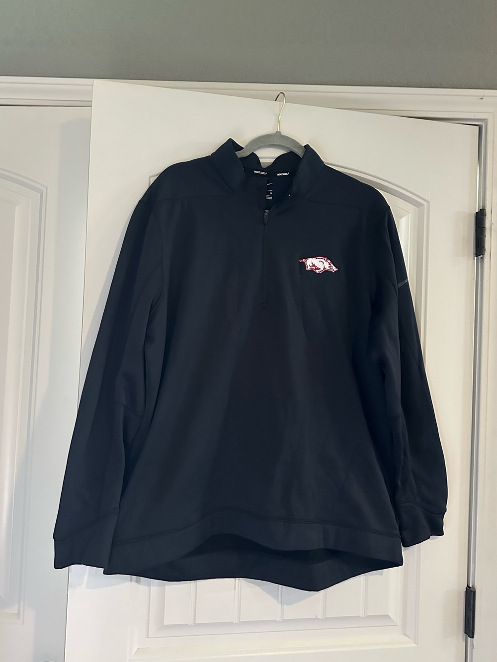 Men’s Nike Quarter-Zip Pullover with Razorback Logo